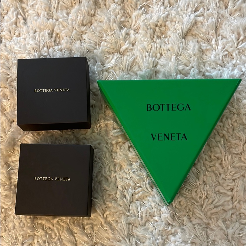 Bottega Veneta Green and Black Box Collection
